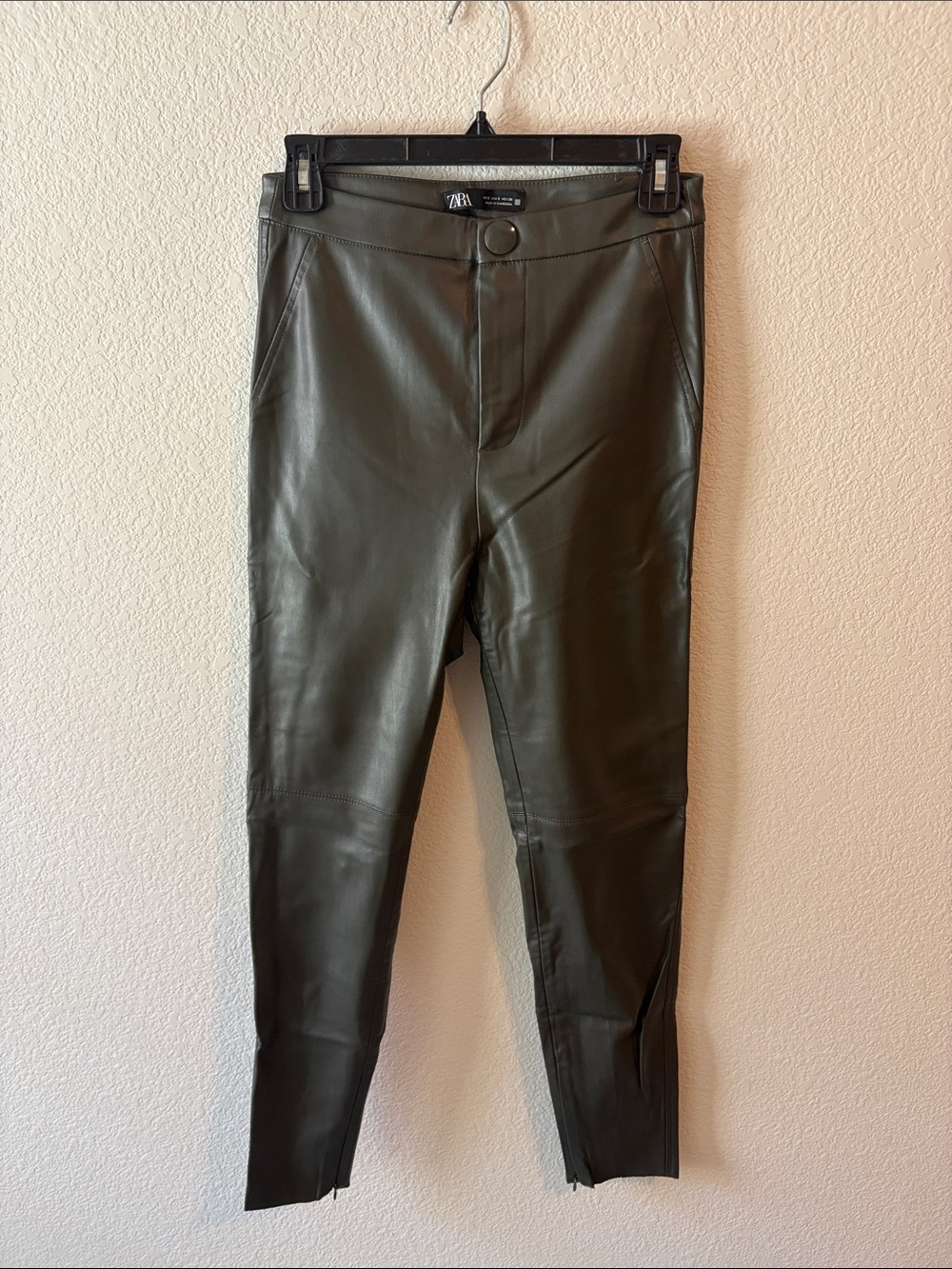 Zara Olive Faux Leather Slim Leg Pants